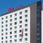 Hotel Ibis West Station 3*
