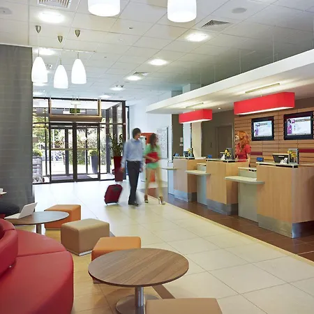 酒店 Ibis West Station