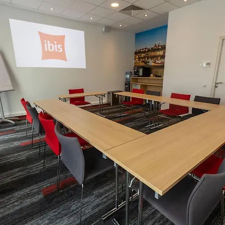 Ibis West Station Szálloda