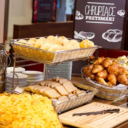 Hotel Ibis West Station Varsavia