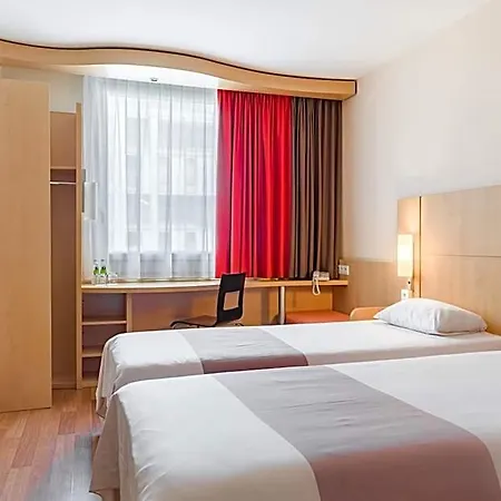 Hotel Ibis Reduta Warszawa