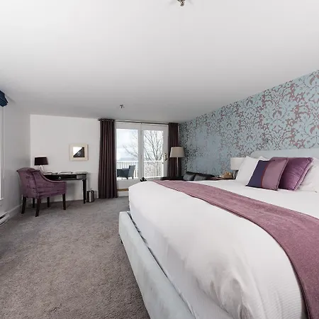 Ibis West Station Отель 3*