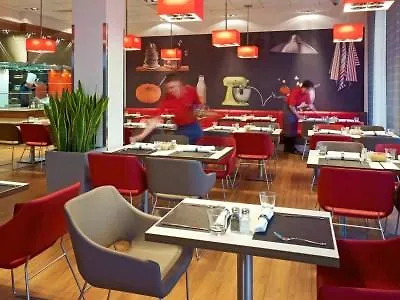 Ibis West Station Hotel 3*