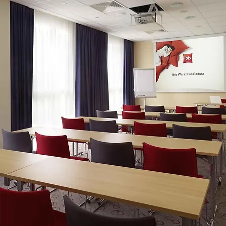 Ibis West Station Hotel 3*