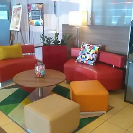 Ibis West Station Hotel