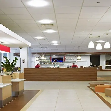 Ibis West Station Hotel Warsaw