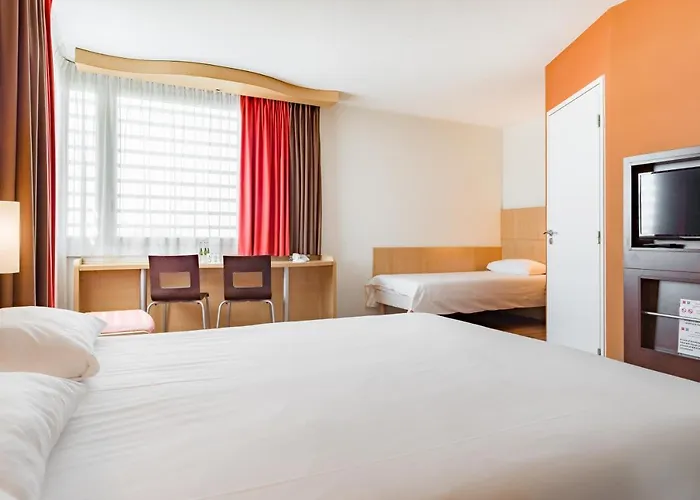 Ibis West Station 3* Varsovie